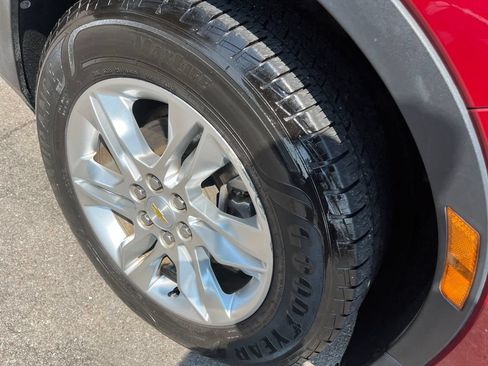 Used 2019 Chevrolet Blazer LT FWD image 37