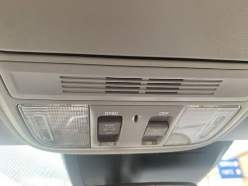 Used 2018 Honda CR-V EX image 19