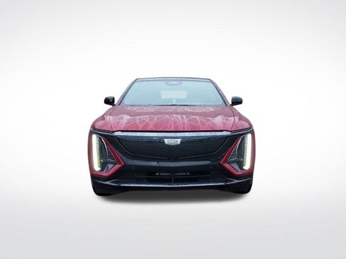 New 2025 Cadillac Lyriq Sport image 3