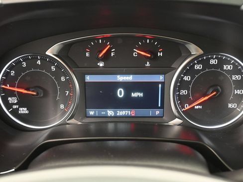 Used 2025 Chevrolet Blazer LT FWD image 7