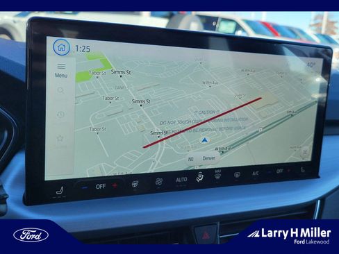 New 2024 Ford Escape SE w/ PHEV Premium Package image 28