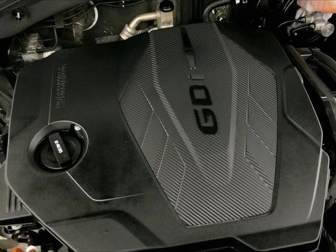 Certified 2024 Kia Sorento S image 30