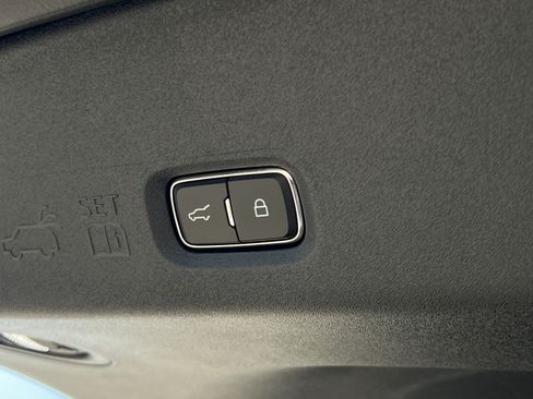New 2027 Lincoln Navigator Black Label AWD/4WD image 27
