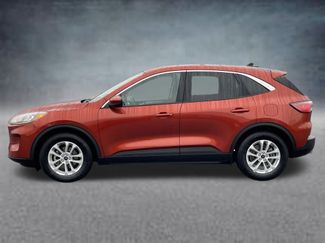 Used 2020 Ford Escape SE video 2