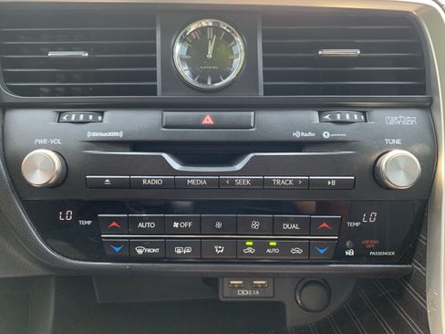 Used 2020 Lexus RX 350 AWD w/ Luxury Package image 29