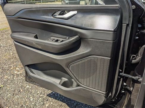 New 2025 Jeep Grand Cherokee Laredo X w/ Luxury Tech Group I image 19