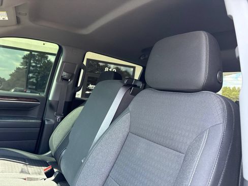 Used 2023 GMC Sierra 1500 Elevation AWD/4WD image 3