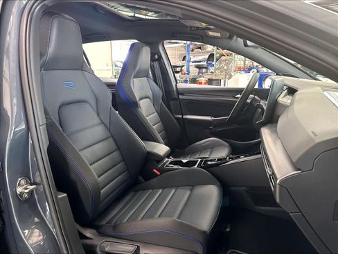 New 2026 Volkswagen Golf AWD/4WD image 11