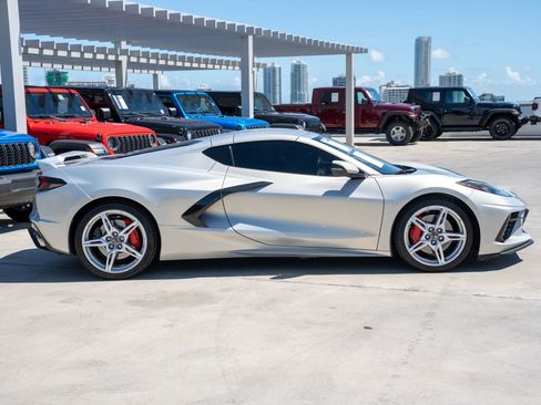 Used 2023 Chevrolet Corvette Stingray Coupe w/ Z51 Performance Package image 4