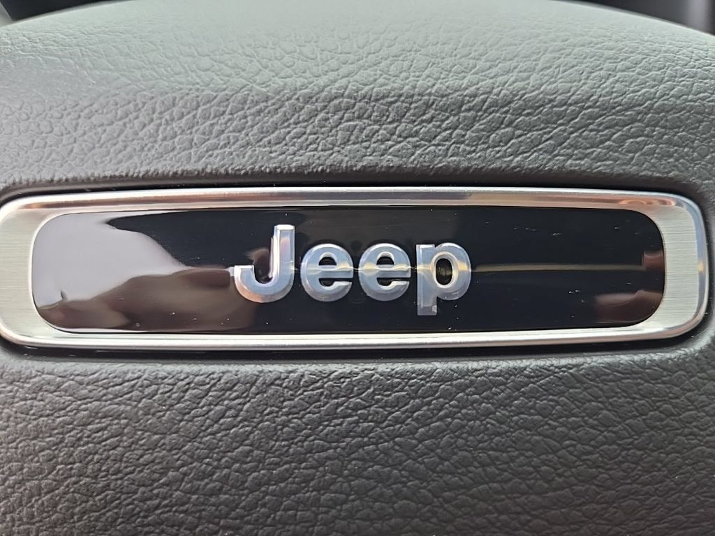 New 2026 Jeep Compass Latitude AWD/4WD image 93