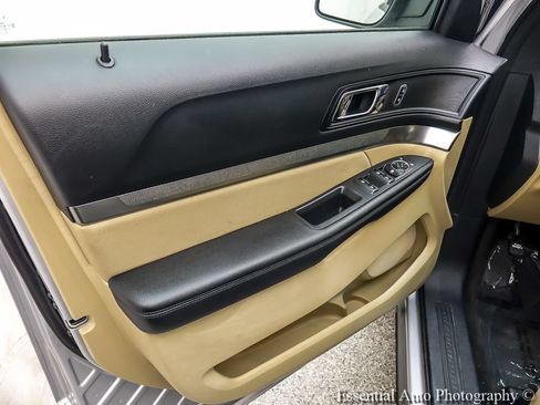 Used 2017 Ford Explorer 4WD image 19