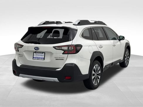 Certified 2024 Subaru Outback Touring XT AWD/4WD image 7
