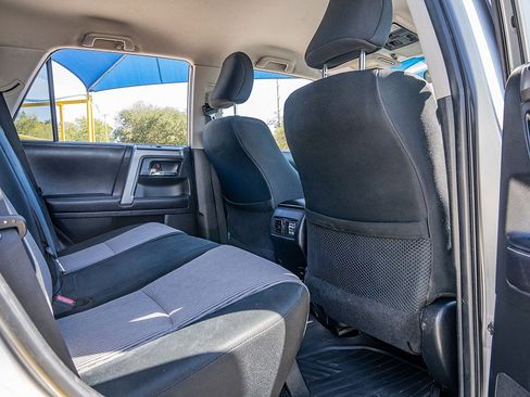 Used 2018 Toyota 4Runner SR5 image 23