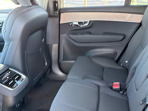 New 2026 Volvo XC90 B6 Plus w/ Protection Package Premier image 12