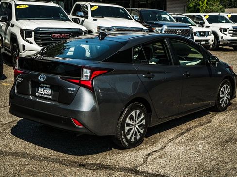 Used 2022 Toyota Prius XLE w/ Advanced Technology Package AWD/4WD image 15