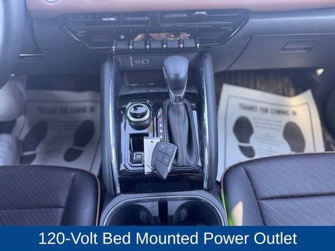 Used 2023 GMC Canyon AT4 w/ AT4 Premium Package AWD/4WD image 20