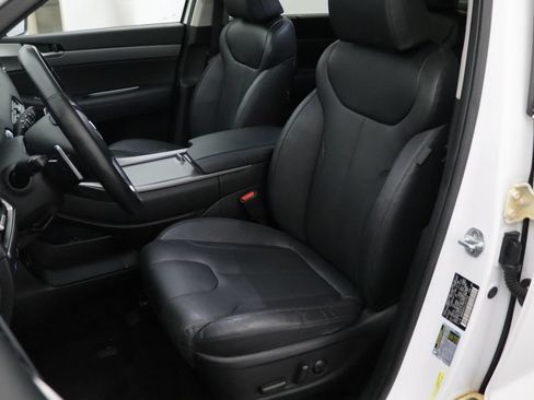 Used 2020 Hyundai Palisade SEL w/ Premium Package AWD/4WD image 2