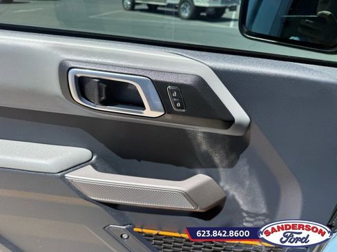 Certified 2023 Ford Bronco Badlands AWD/4WD image 10