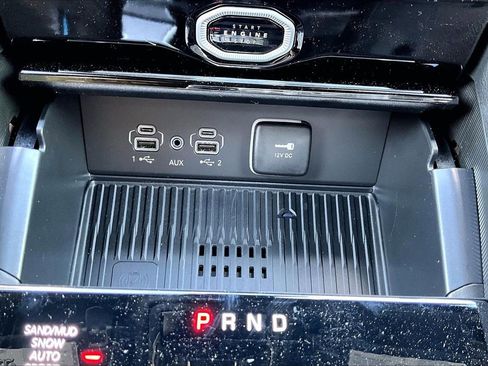 New 2026 Jeep Grand Cherokee Altitude AWD/4WD image 16