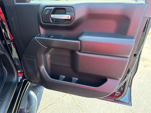 Used 2023 Chevrolet Silverado 1500 Custom Trail Boss image 14