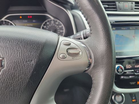 Used 2017 Nissan Murano SV w/ Premium Plus Package image 13