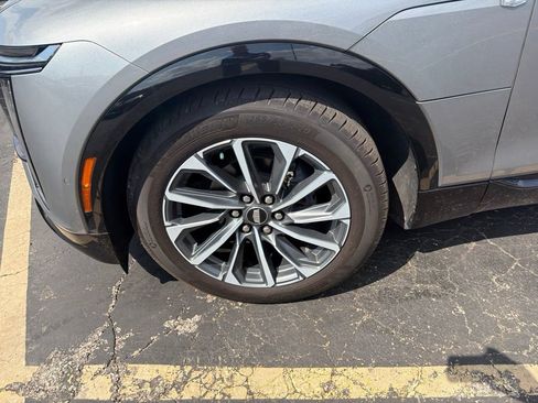 Used 2024 Cadillac Lyriq Sport w/ LPO, Floor Liner Package AWD/4WD image 2