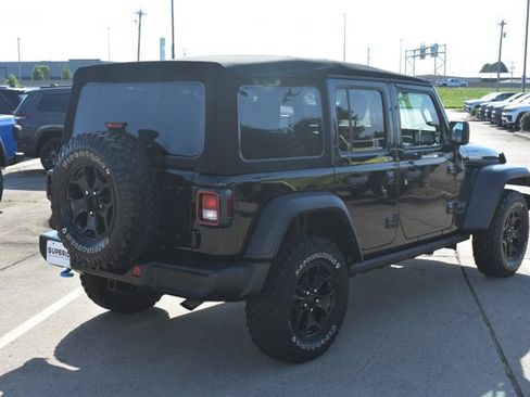 Used 2023 Jeep Wrangler Unlimited w/ Cold Weather Group AWD/4WD image 5