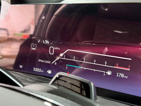 New 2026 Cadillac Escalade ESV Luxury w/ Touring Package AWD/4WD image 26