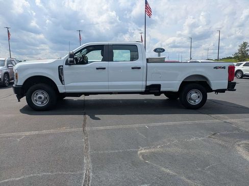 Used 2024 Ford F250 XL AWD/4WD image 7