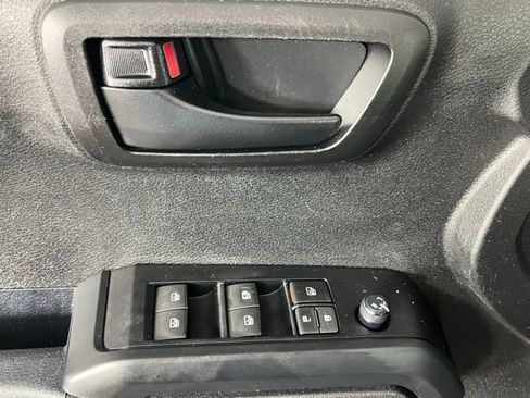 Used 2021 Toyota Tacoma SR image 21