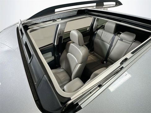 Used 2015 Subaru Forester 2.5i Limited image 24