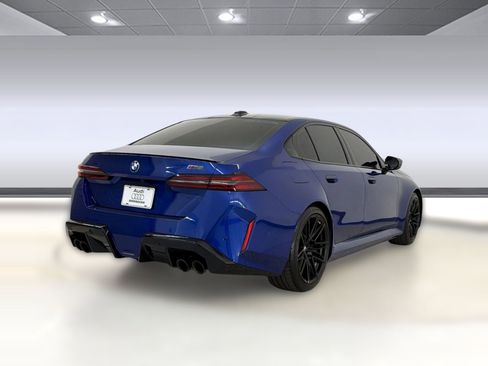 Used 2025 BMW M5 w/ Executive Package AWD/4WD image 9