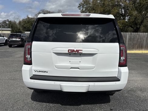 Used 2020 GMC Yukon SLT w/ Open Road Package image 5