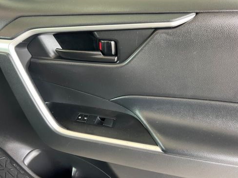 Certified 2023 Toyota RAV4 LE FWD image 19