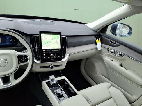 New 2026 Volvo XC90 B6 Ultra w/ Protection Package Premier AWD/4WD image 14