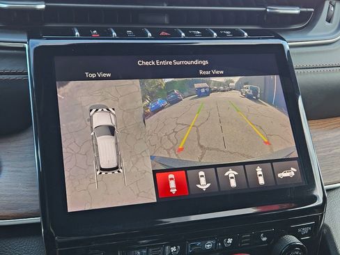 Used 2022 Jeep Grand Cherokee Summit image 21