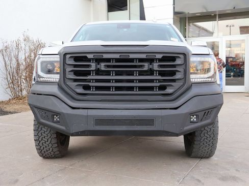 Used 2018 GMC Sierra 1500 Denali image 3