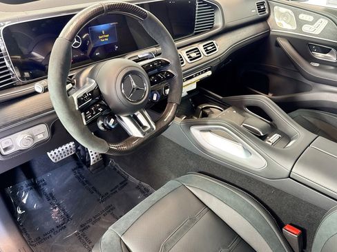 New 2026 Mercedes-Benz GLE 53 AMG 4MATIC image 9