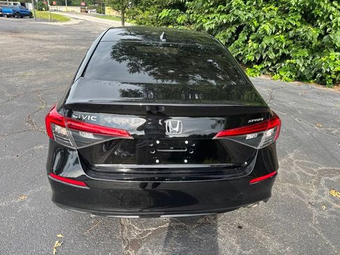 Used 2024 Honda Civic Sport image 4