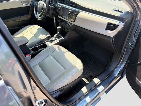 Used 2015 Toyota Corolla LE FWD image 13