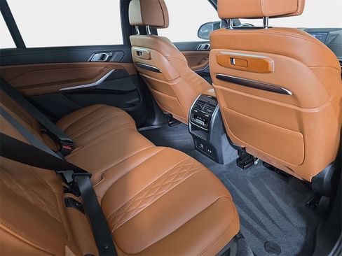 Certified 2024 BMW X7 M60i w/ Executive Package image 10