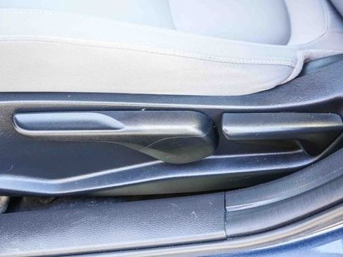 Used 2019 Honda Civic LX image 21