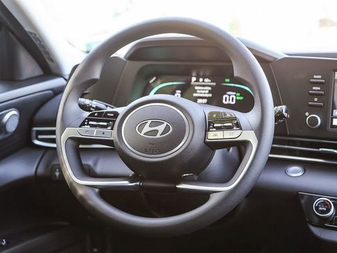 New 2026 Hyundai Elantra Blue image 17