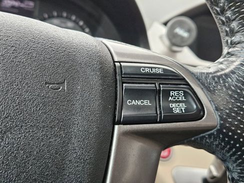 Used 2016 Honda Odyssey EX-L image 23