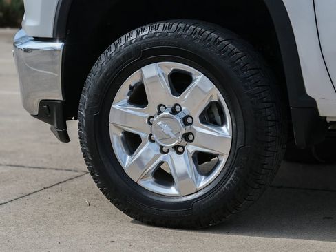 Used 2020 Chevrolet Silverado 2500 LTZ w/ LTZ Premium Package image 14