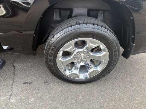 Used 2022 RAM 1500 Big Horn AWD/4WD image 30