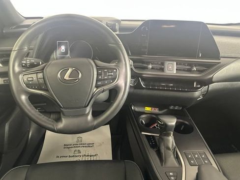 Used 2024 Lexus UX 250h AWD w/ Premium Package image 22