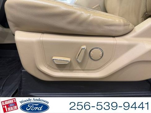 Used 2018 Ford F250 Lariat w/ Lariat Ultimate Package AWD/4WD image 19