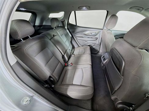 Used 2023 GMC Terrain SLE w/ Driver Convenience Package AWD/4WD image 30