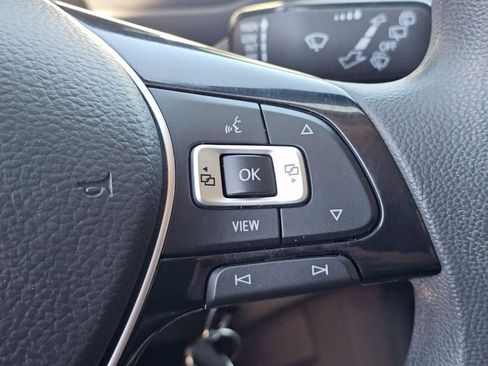 Used 2019 Volkswagen Tiguan S w/ 3rd Row Seat Package AWD/4WD image 15